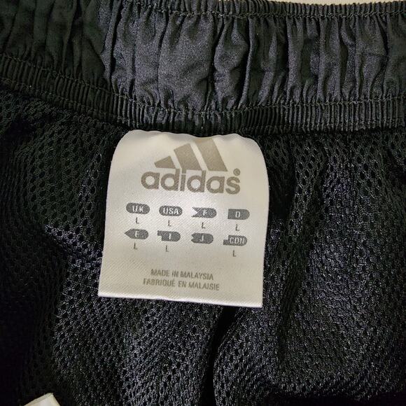 Adidas Womens Windbreaker Track Pant Black Large Training Warm Up 3 Stripe Y2K - Picture 9 of 13